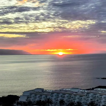 Paraiso Del Sur Mar Y Teide アデヘ